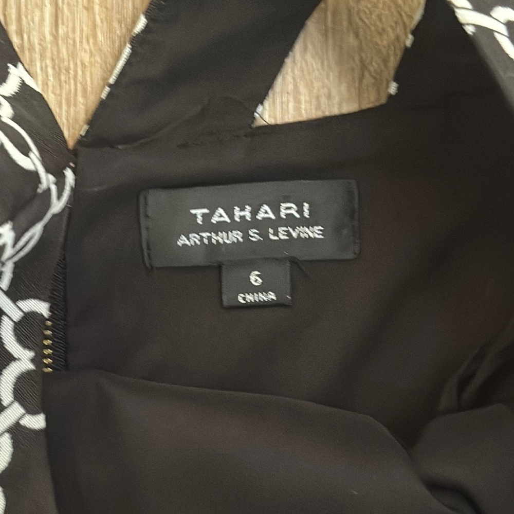 Tahari Black and White Sheath Mini Dress - Picture 4 of 7